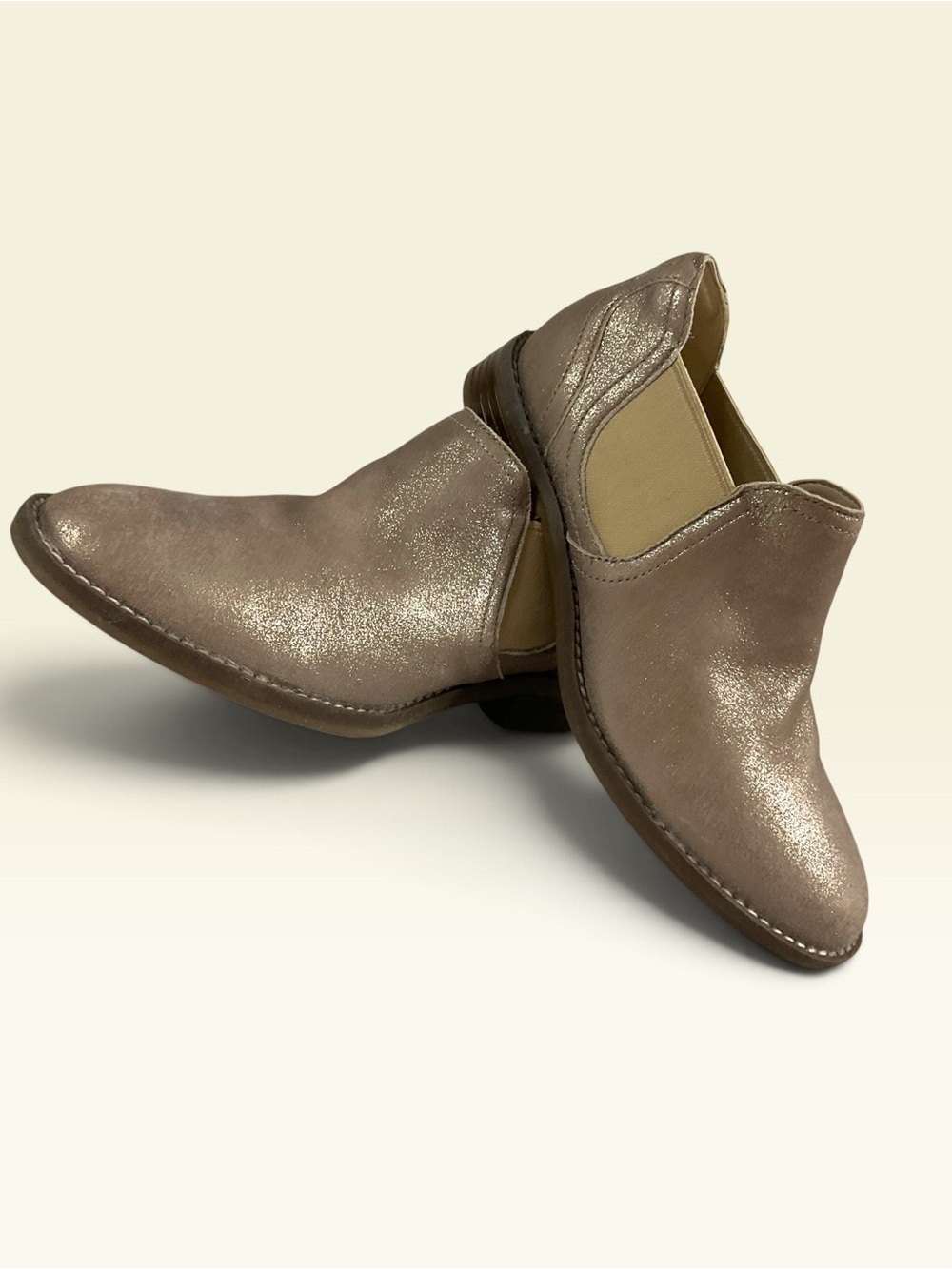 Clarks Edenvale Page Ankle Booties Metallic Pewter Slip-On Women's Size 7.5